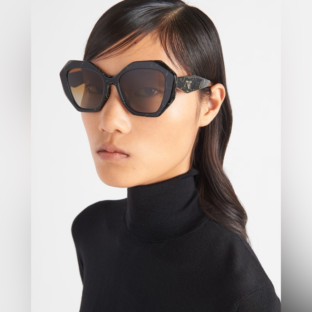 PRADA Polarized Brown Gradient Irregular Ladies Sunglasses
PR 16WSF 19D6E1 53 - Picture 1 of 6
